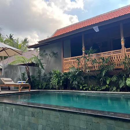 Rumah Kayu Resort