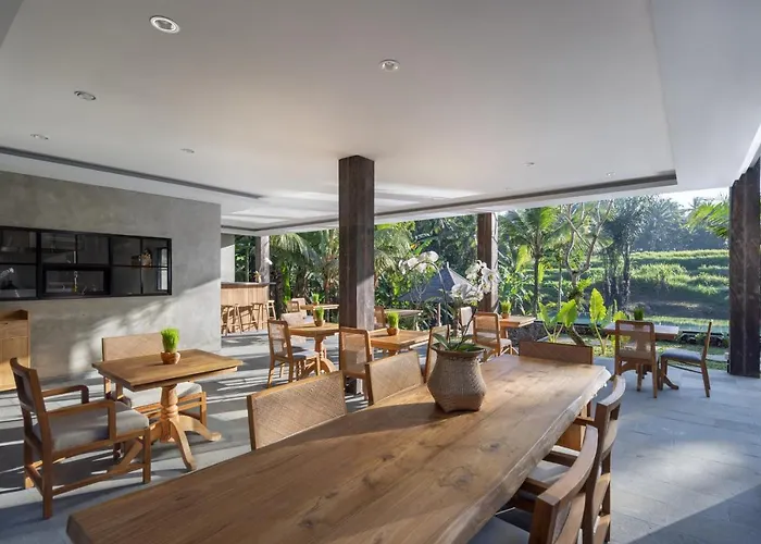 リゾート Rumah Kayu 4*
