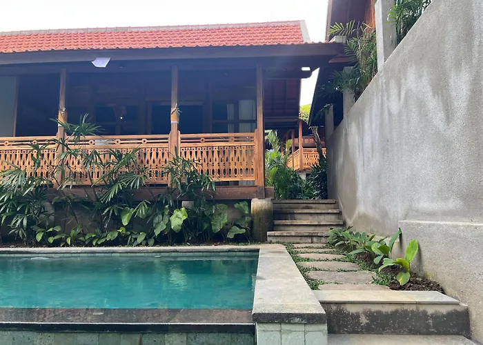 Rumah Kayu リゾート 4*