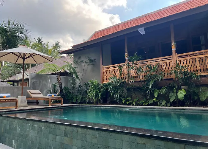 リゾート Rumah Kayu ウブド